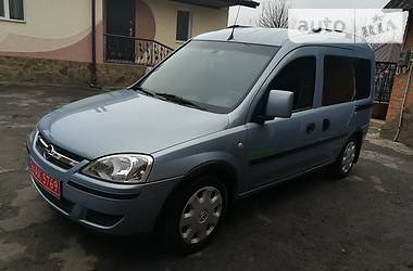 Opel Combo  2008