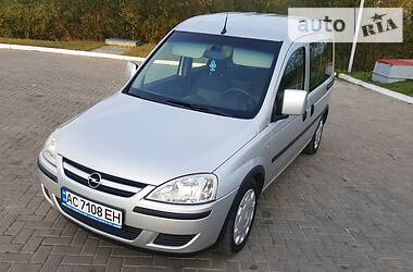 Opel Combo  2010