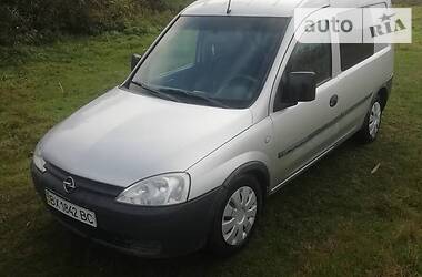 Opel Combo  2004