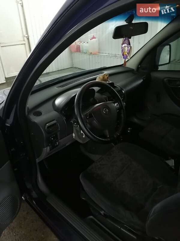 Минивэн Opel Combo 2005 в Надворной