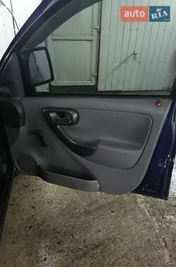 Минивэн Opel Combo 2005 в Надворной