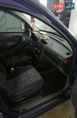 Минивэн Opel Combo 2005 в Надворной