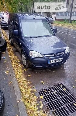 Opel Combo  2008