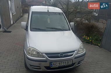 Opel Combo  2005
