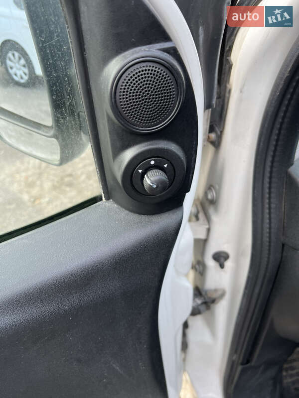Мінівен Opel Combo 2012 в Львові