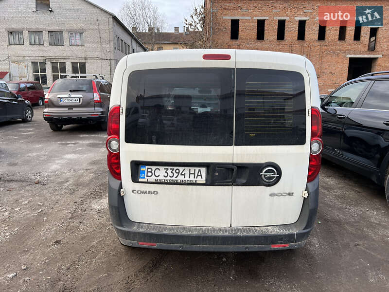 Мінівен Opel Combo 2012 в Львові