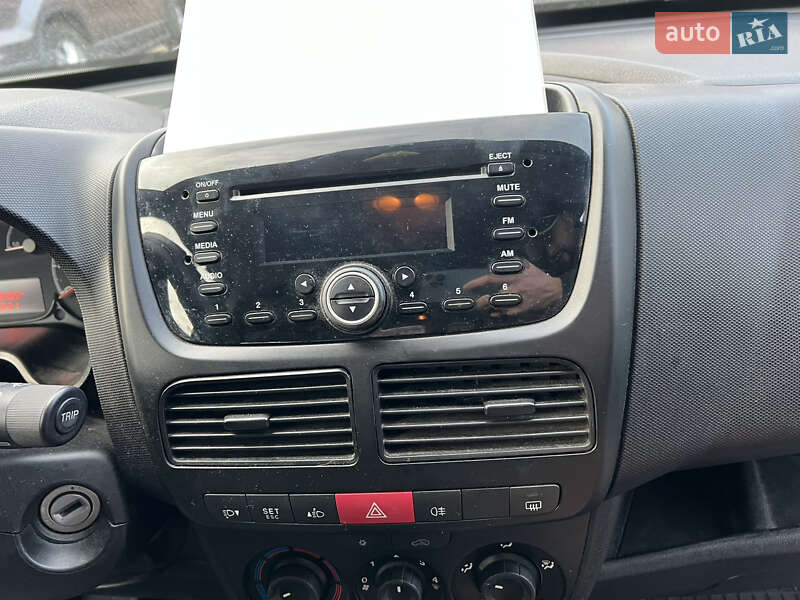 Мінівен Opel Combo 2012 в Львові