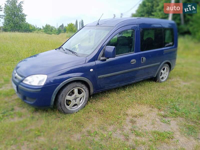 Мінівен Opel Combo 2006 в Рожище фото 3 Мінівен Opel Combo 2006 в Рожище