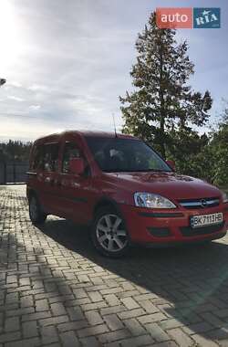 Opel Combo  2009