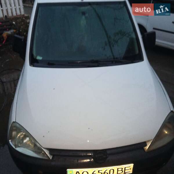 Минивэн Opel Combo 2002 в Ужгороде