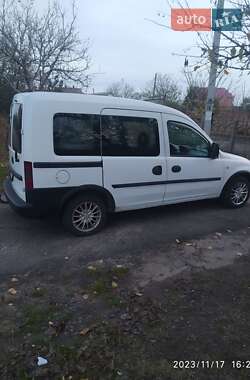 Opel Combo  2006