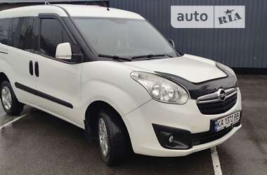 Opel Combo  2012