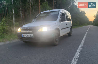 Opel Combo  2006