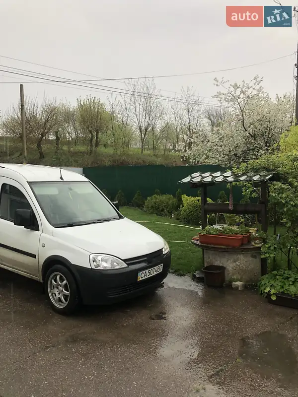 Opel Combo 2005