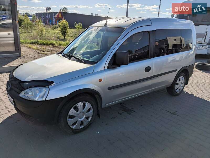 Мінівен Opel Combo 2002 в Києві