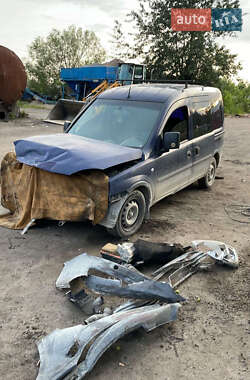 Opel Combo  2004