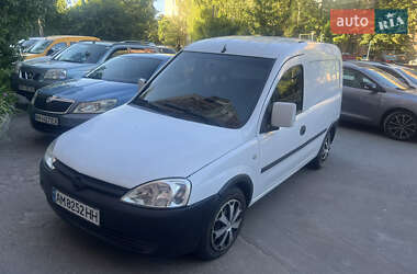 Opel Combo  2011