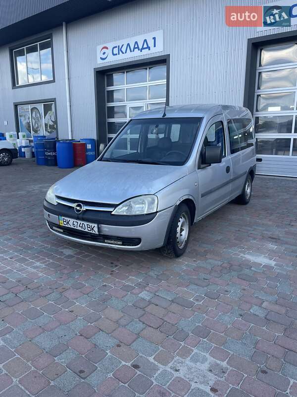 Opel Combo 2004 Opel Combo 2004