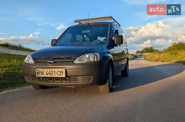 Opel Combo  2002