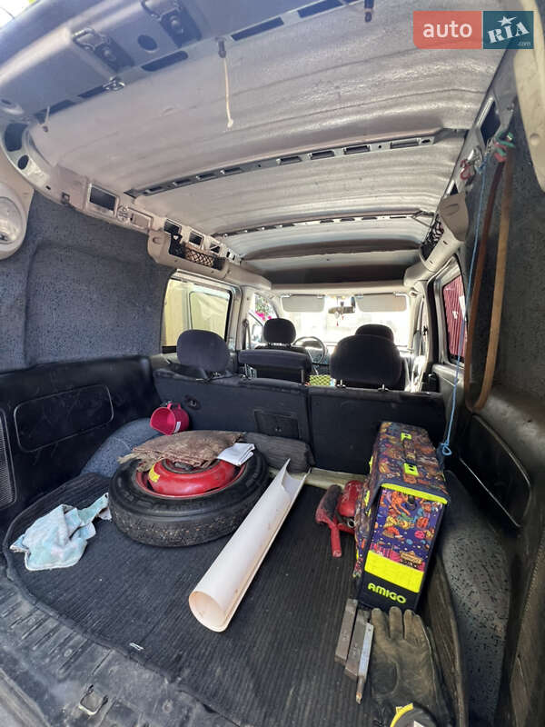 Мінівен Opel Combo 2009 в Луцьку