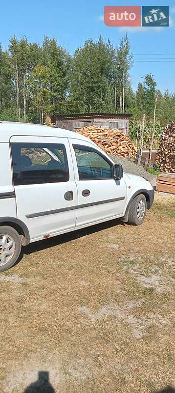 Мінівен Opel Combo 2001 в Вараші