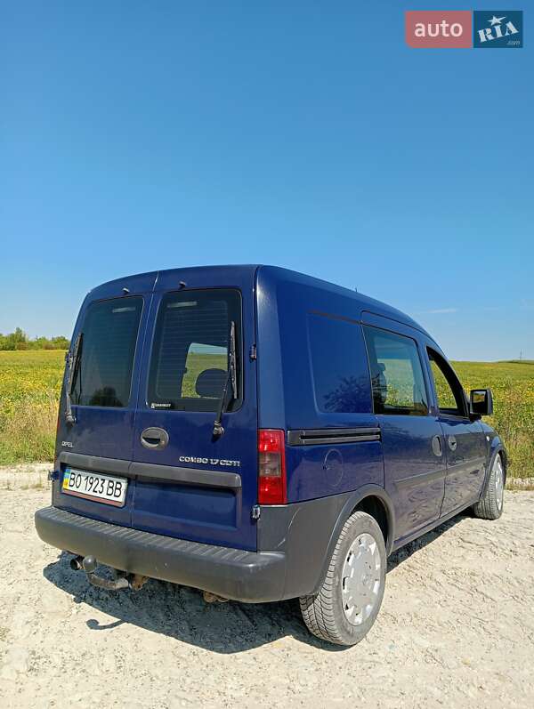 Мінівен Opel Combo 2007 в Тернополі фото 2 Мінівен Opel Combo 2007 в Тернополі