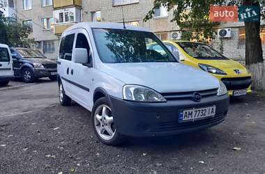Opel Combo  2006