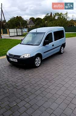 Opel Combo  2009