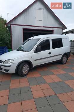 Opel Combo  2003