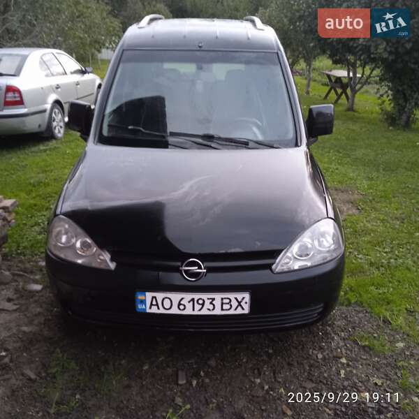 Opel Combo 2006
