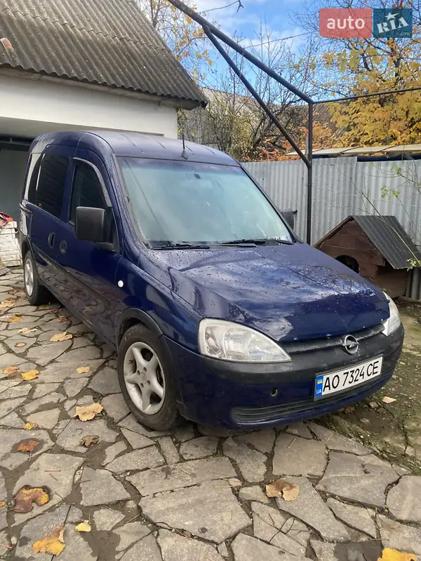 Opel Combo 2005