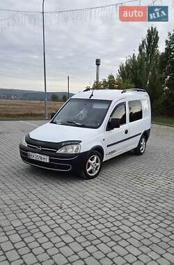 Opel Combo 2004