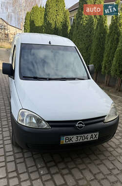 Opel Combo  2005