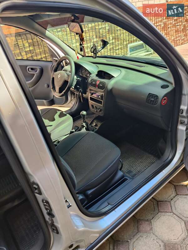 Минивэн Opel Combo 2008 в Гадяче