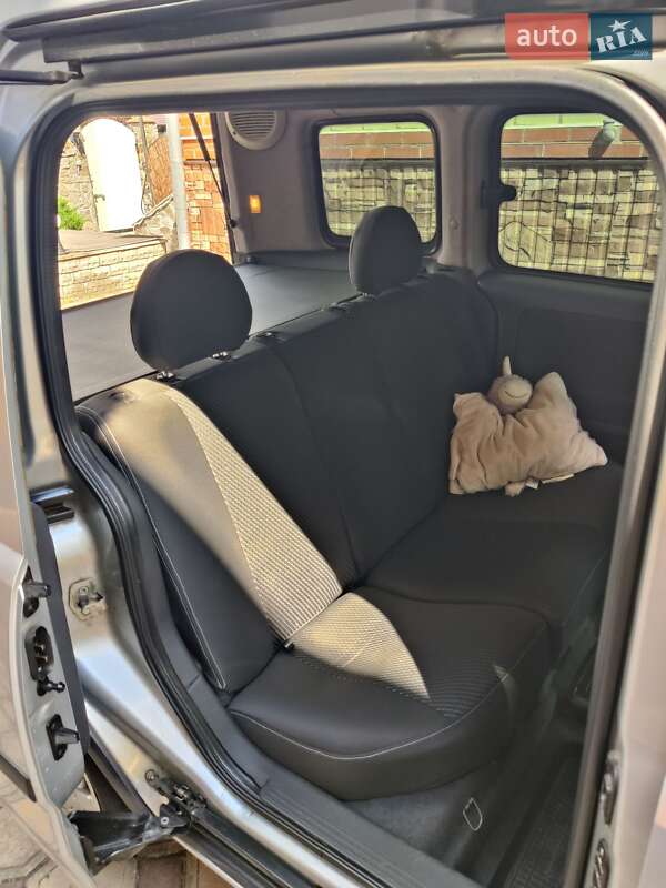 Минивэн Opel Combo 2008 в Гадяче