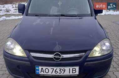 Opel Combo  2008