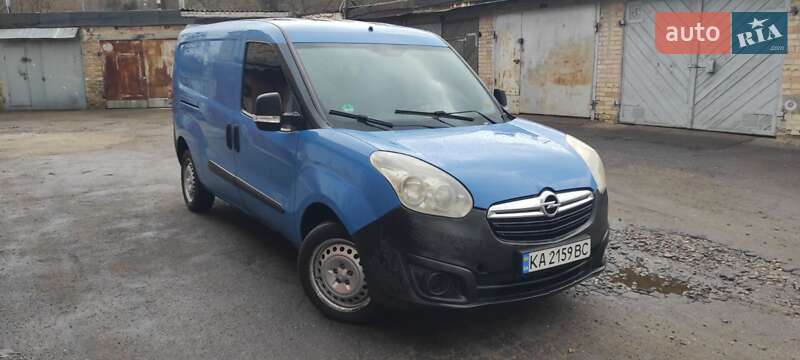 Opel Combo 2012