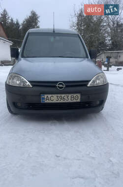 Opel Combo  2009