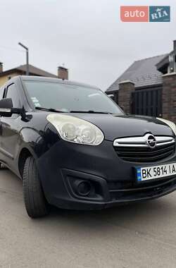 Opel Combo  2015