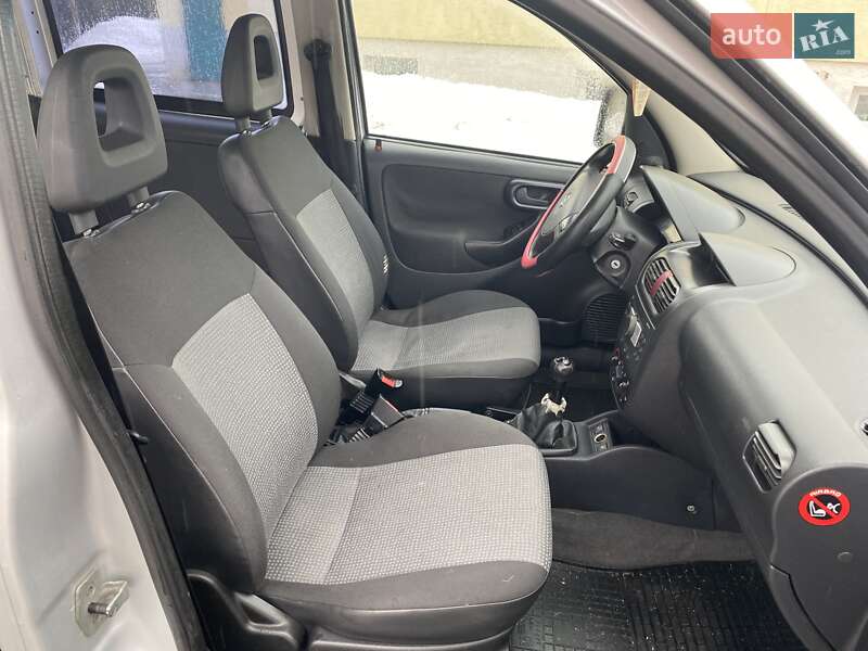 Мінівен Opel Combo 2007 в Тернополі