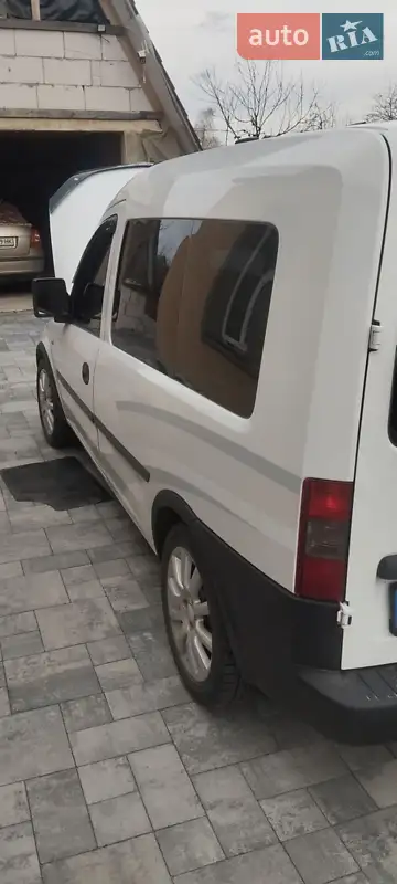 Opel Combo 2011