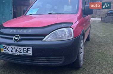 Opel Combo  2005
