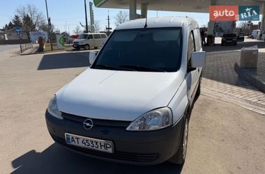 Opel Combo  2008