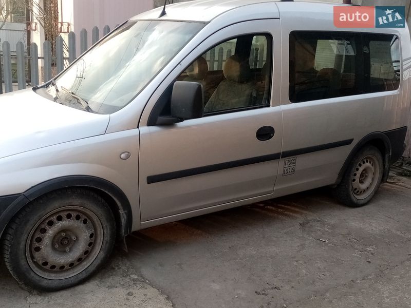Opel Combo 2005