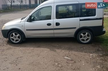 Opel Combo  2004