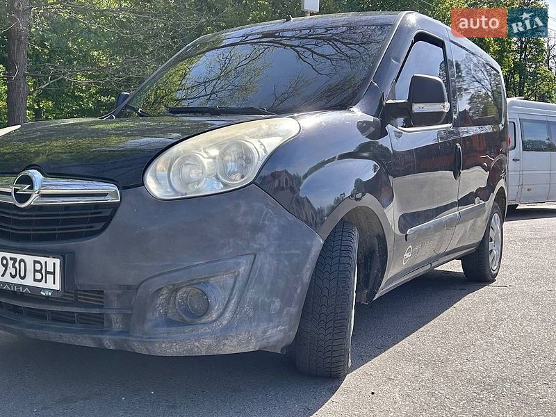 Грузовой фургон Opel Combo