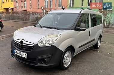 Opel Combo  2016