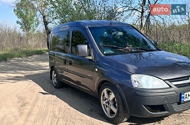 Opel Combo  2005