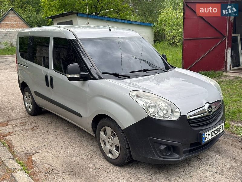 Opel Combo 2015