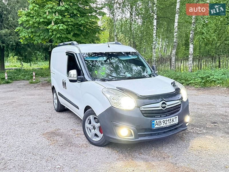Вантажний фургон Opel Combo 2012 в Браїлові